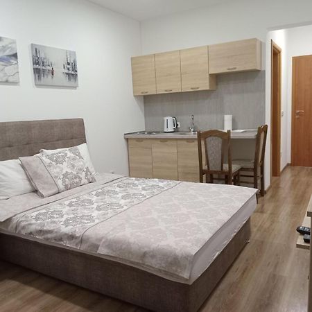 Apartments Karic Aerodrom Tuzla Dubrave Gornje Zewnętrze zdjęcie