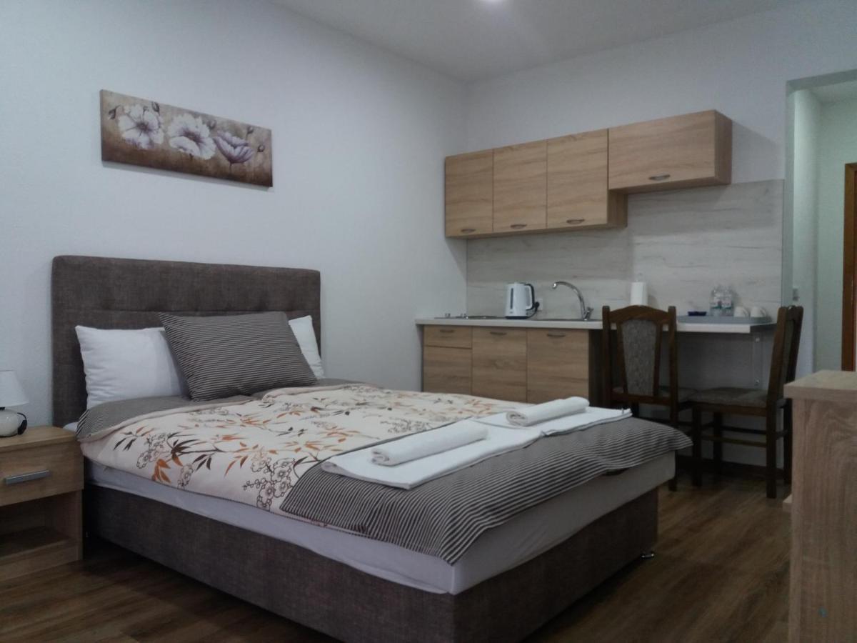 Apartments Karic Aerodrom Tuzla Dubrave Gornje Zewnętrze zdjęcie