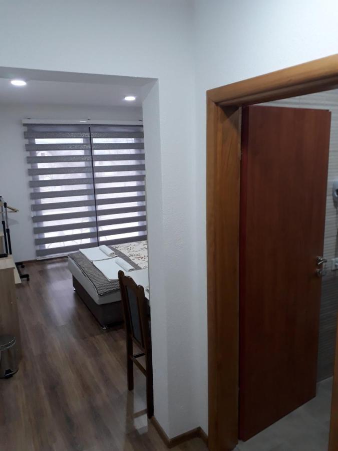 Apartments Karic Aerodrom Tuzla Dubrave Gornje Zewnętrze zdjęcie