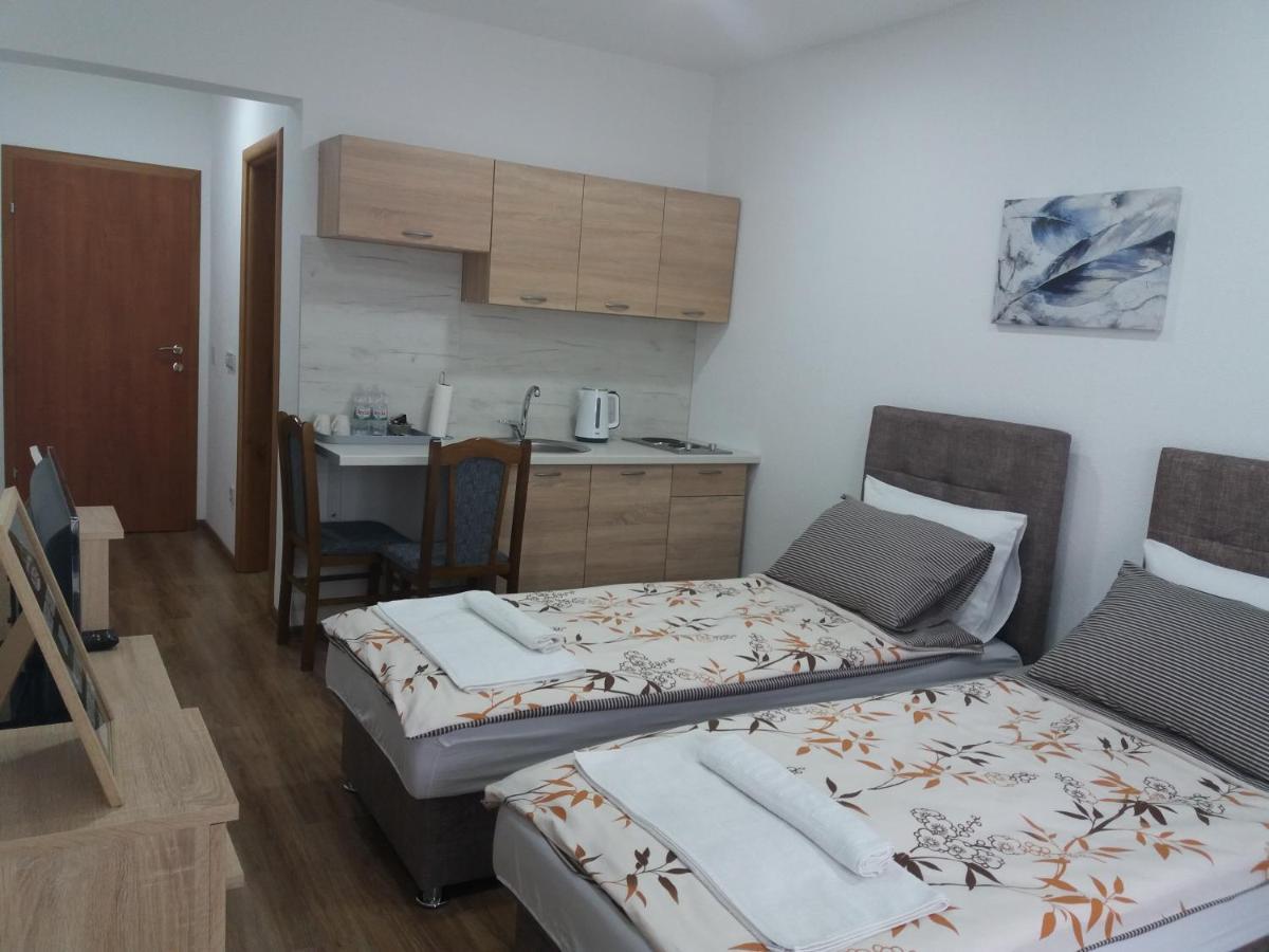 Apartments Karic Aerodrom Tuzla Dubrave Gornje Zewnętrze zdjęcie
