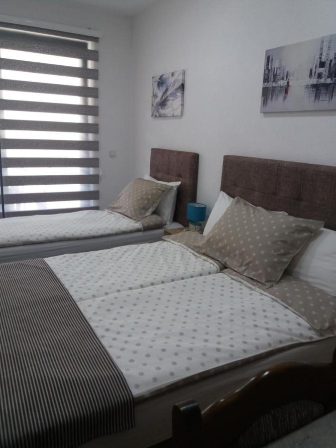 Apartments Karic Aerodrom Tuzla Dubrave Gornje Zewnętrze zdjęcie