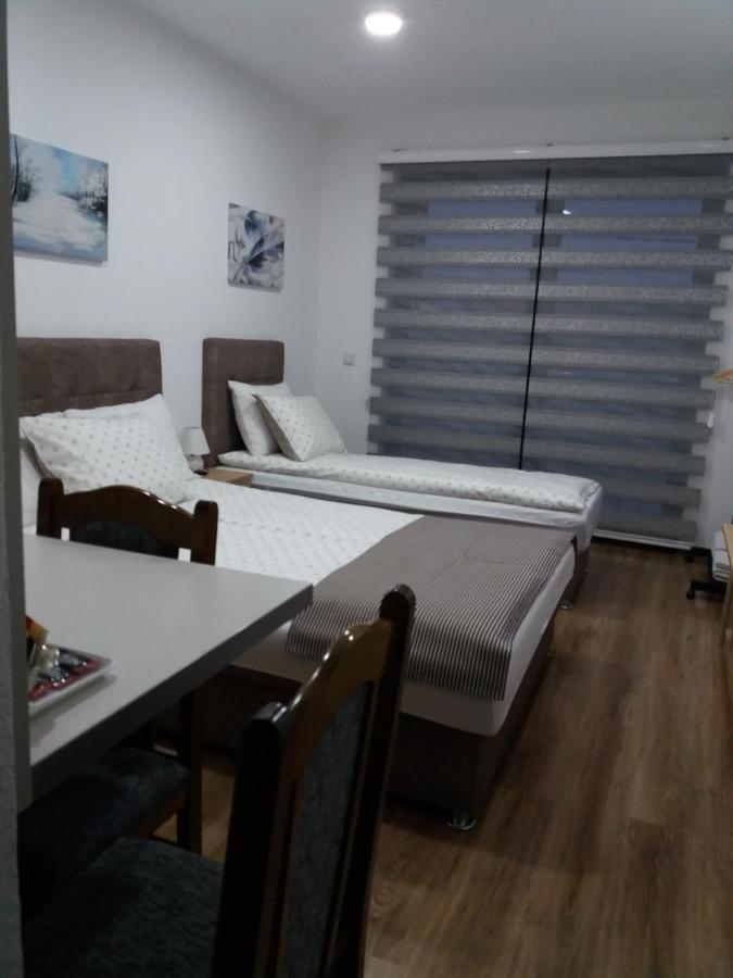 Apartments Karic Aerodrom Tuzla Dubrave Gornje Zewnętrze zdjęcie