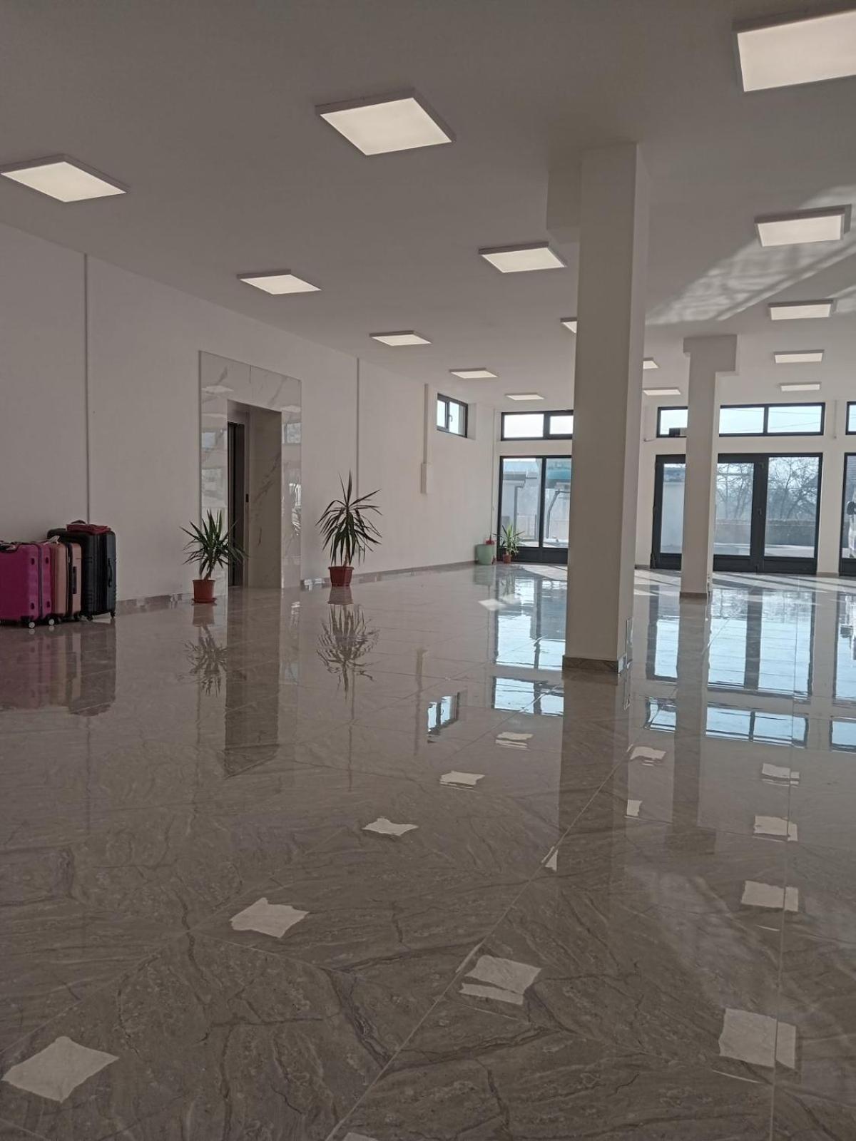 Apartments Karic Aerodrom Tuzla Dubrave Gornje Zewnętrze zdjęcie
