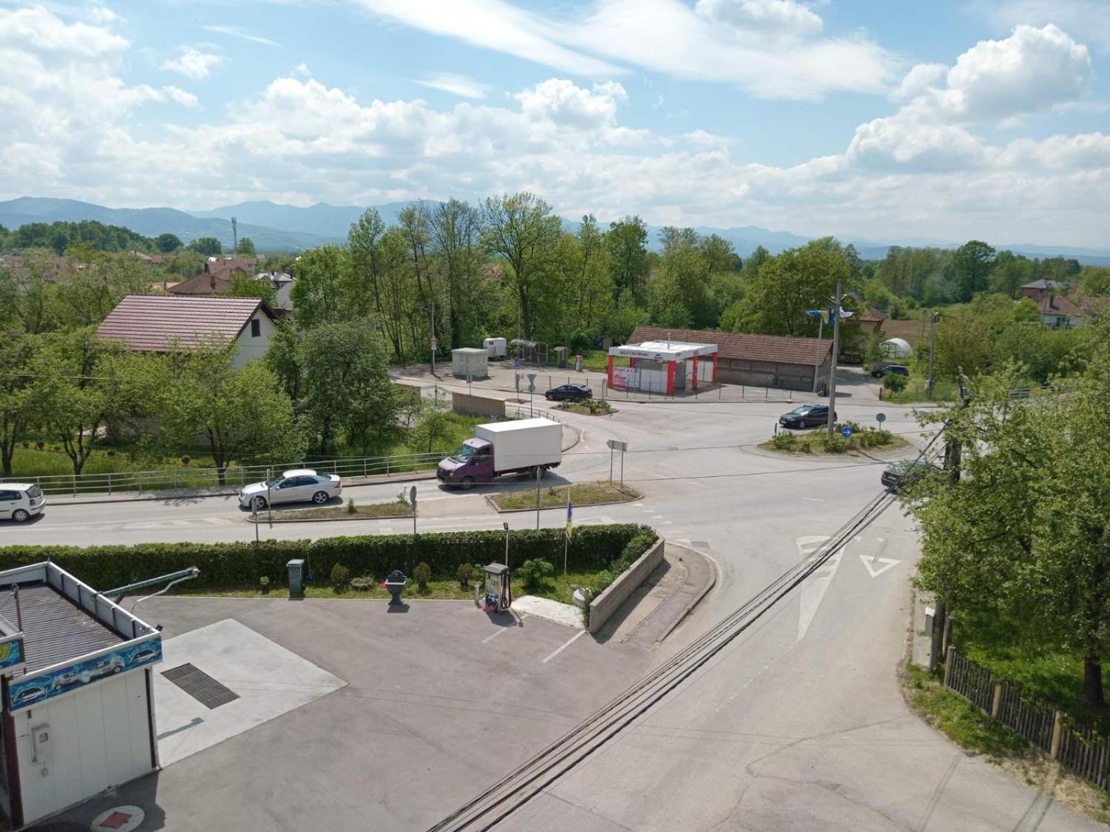 Apartments Karic Aerodrom Tuzla Dubrave Gornje Zewnętrze zdjęcie